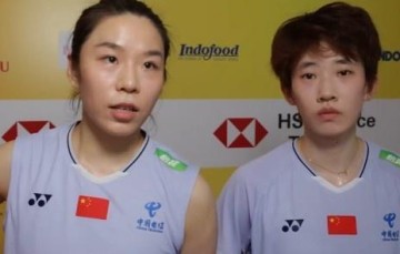 狗子28娱乐-国羽首轮5胜1负：被打一波1-11，又回敬11-0，国羽世界第5仍一轮游|陈雨菲|印尼羽毛球公开赛|中西贵映|广田彩花|岩永玲_新浪体育_新浪新闻